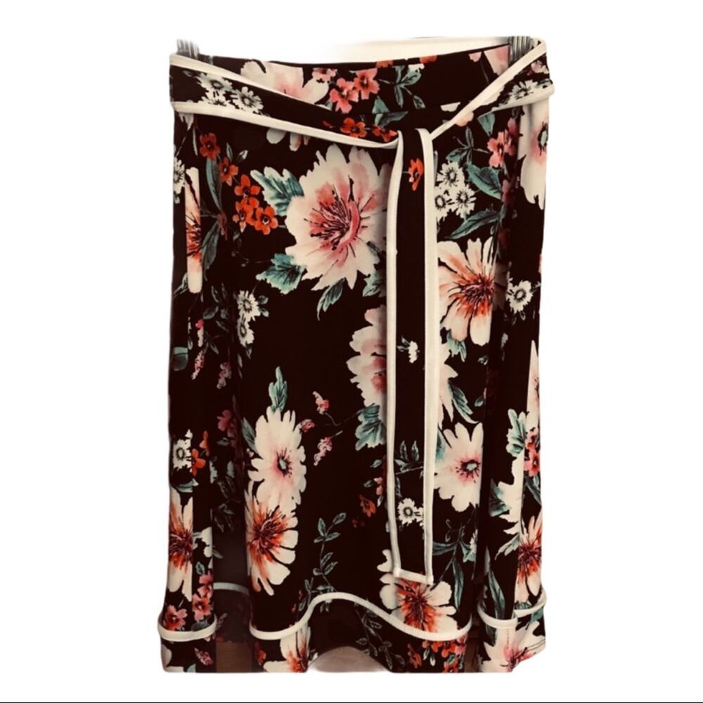 faith and joy Black Floral Skirt Medium 90s Y2K dark fairy